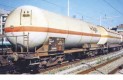 45090 ACME Set of 2 pressurized gas Tank cars of AGIP